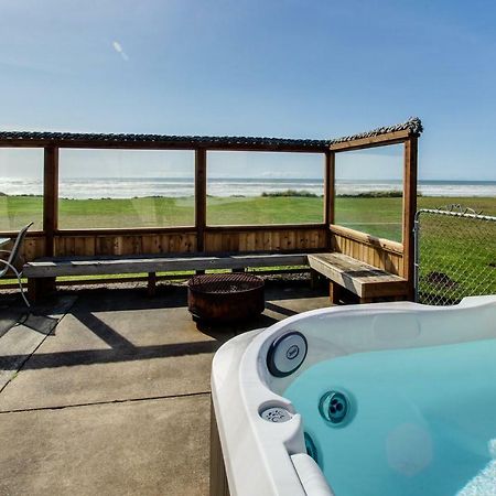 Sparkling Sands Oceanfront San Marine Εξωτερικό φωτογραφία